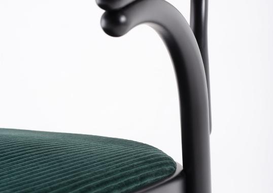 Стул от фабрики Gebrüder Thonet Vienna GmbH (GTV) – Wiener GTV Design модель BEAULIEU 
