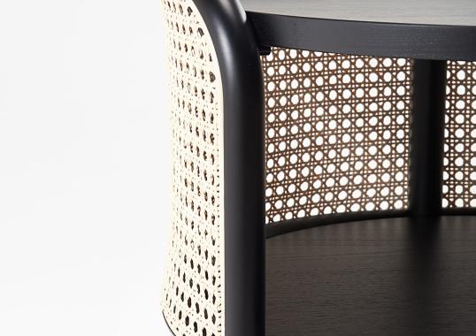 Журнальный столик от фабрики Gebrüder Thonet Vienna GmbH (GTV) – Wiener GTV Design модель MOS 