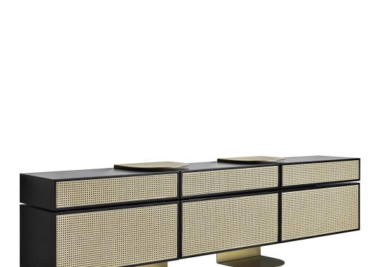 Буфет от фабрики Gebrüder Thonet Vienna GmbH (GTV) – Wiener GTV Design модель NYNY