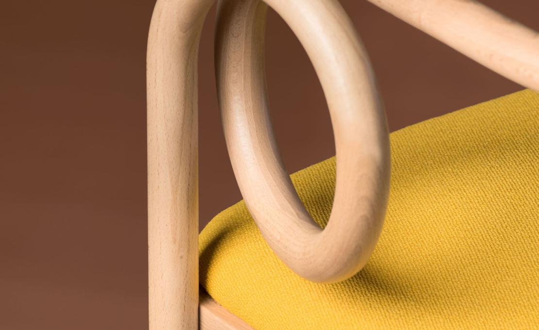 Стул от фабрики Gebrüder Thonet Vienna GmbH (GTV) – Wiener GTV Design модель Loop 