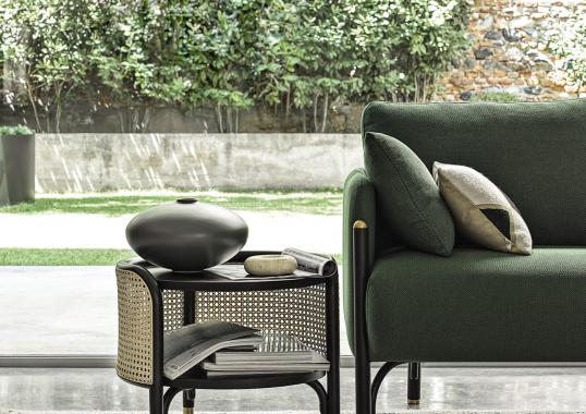 Журнальный столик от фабрики Gebrüder Thonet Vienna GmbH (GTV) – Wiener GTV Design модель MOS 
