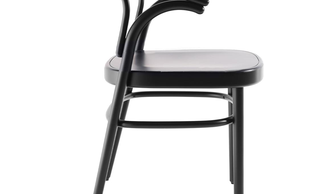 Стул от фабрики Gebrüder Thonet Vienna GmbH (GTV) – Wiener GTV Design модель BEAULIEU 