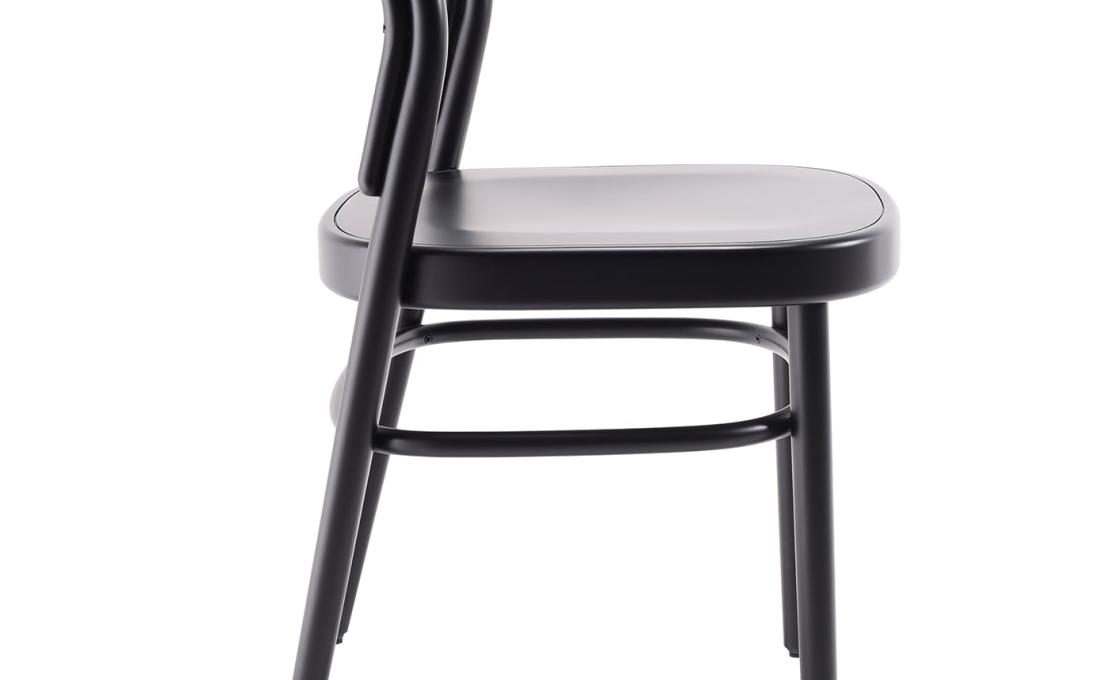 Стул от фабрики Gebrüder Thonet Vienna GmbH (GTV) – Wiener GTV Design модель BEAULIEU 