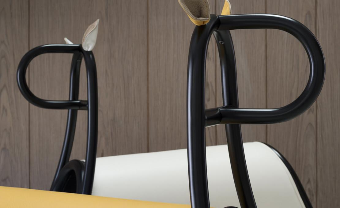 Кресло для отдыха от фабрики Gebrüder Thonet Vienna GmbH (GTV) – Wiener GTV Design модель Furia White Hobbyhorse 