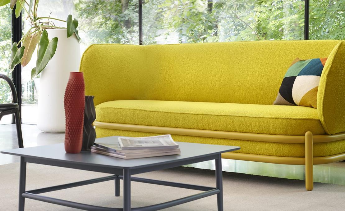 Диван от фабрики Gebrüder Thonet Vienna GmbH (GTV) – Wiener GTV Design модель Luftballon Yellow Sofa 200