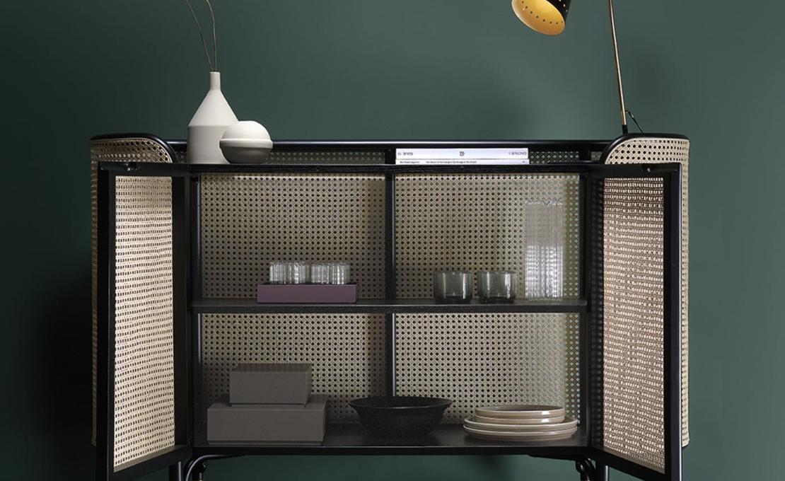 Шкаф от фабрики Gebrüder Thonet Vienna GmbH (GTV) – Wiener GTV Design модель MOS Cabinet 