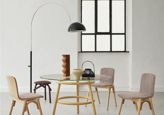 Стул от фабрики Gebrüder Thonet Vienna GmbH (GTV) – Wiener GTV Design модель You Chair 