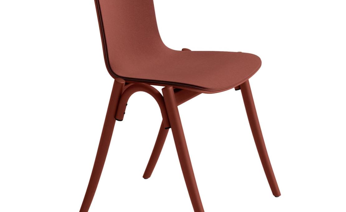 Стул от фабрики Gebrüder Thonet Vienna GmbH (GTV) – Wiener GTV Design модель You Red Chair 