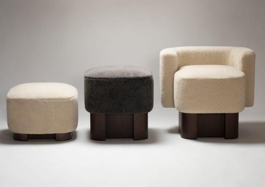 Пуфы от фабрики Giobagnara модель Lloyd Black Wood