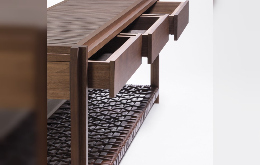 Банкетка от фабрики Giobagnara модель Structura Crisscross