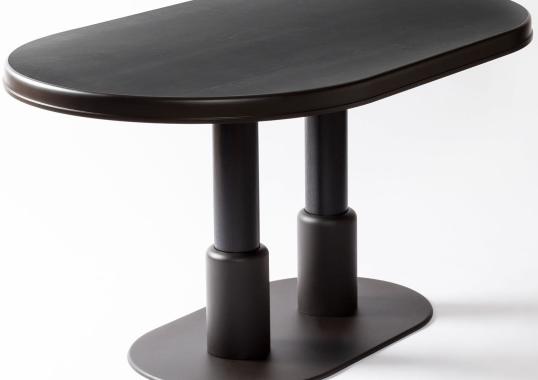 Стол обеденный от фабрики Giobagnara модель Lluis Table Oval N°2