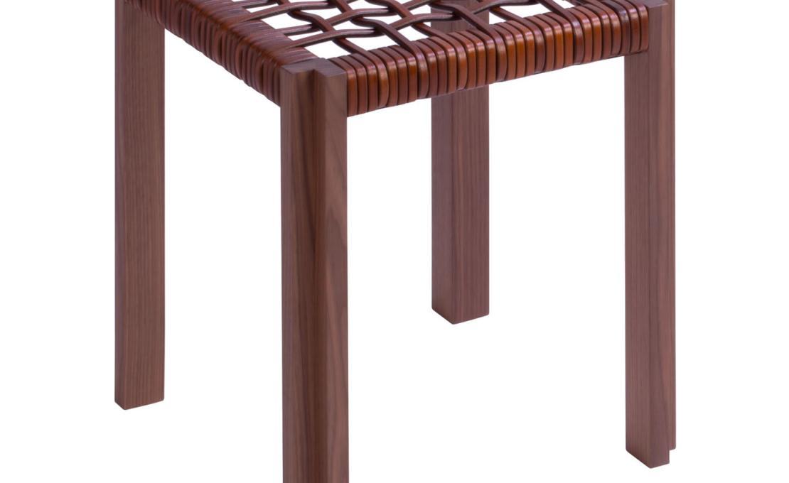 Барные стулья от фабрики Giobagnara модель Structura Crisscross Stool
