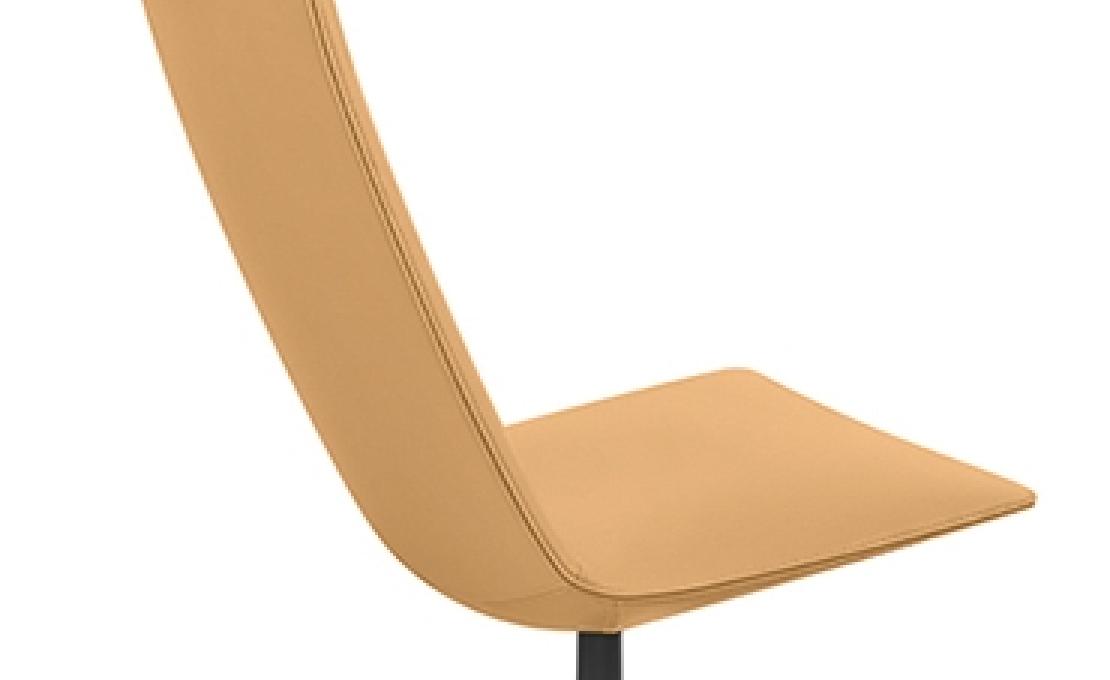 Офисный Стул от фабрики Arper модель Catifa Sensit Lounge 