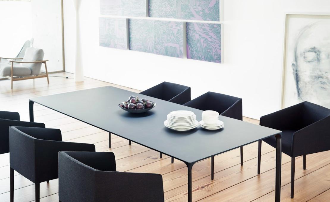 Стол от фабрики Arper модель Nuur Table