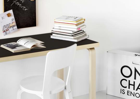 Стол от фабрики Artek модель AALTO TABLE RECTANGULAR