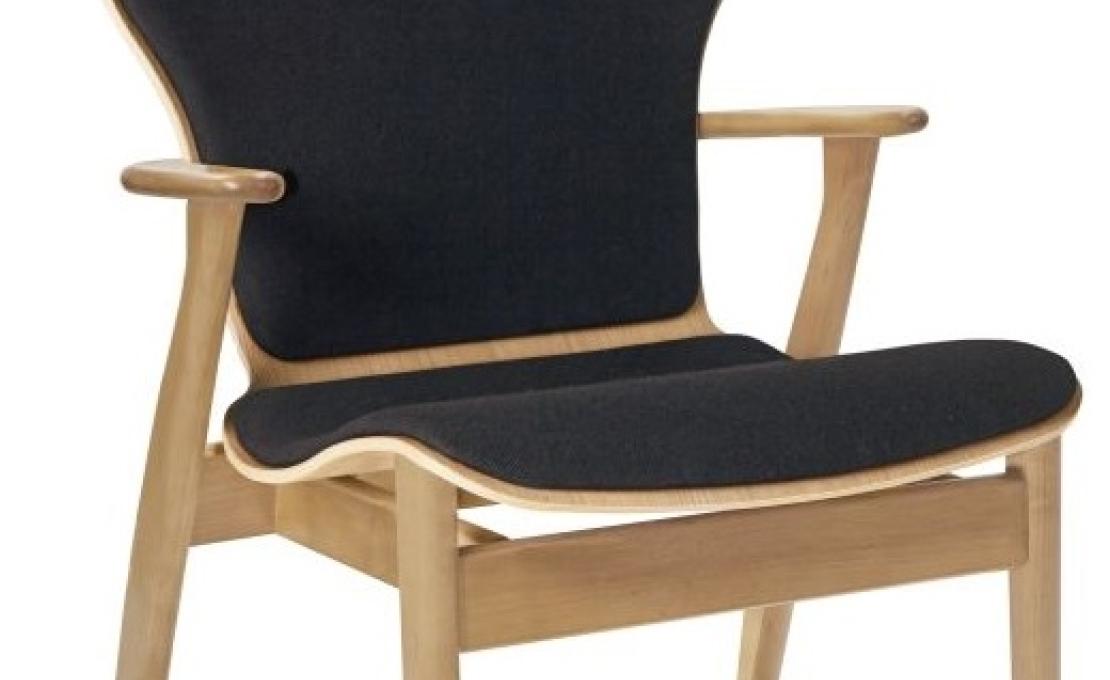 Кресло от фабрики Artek модель 282 010 02