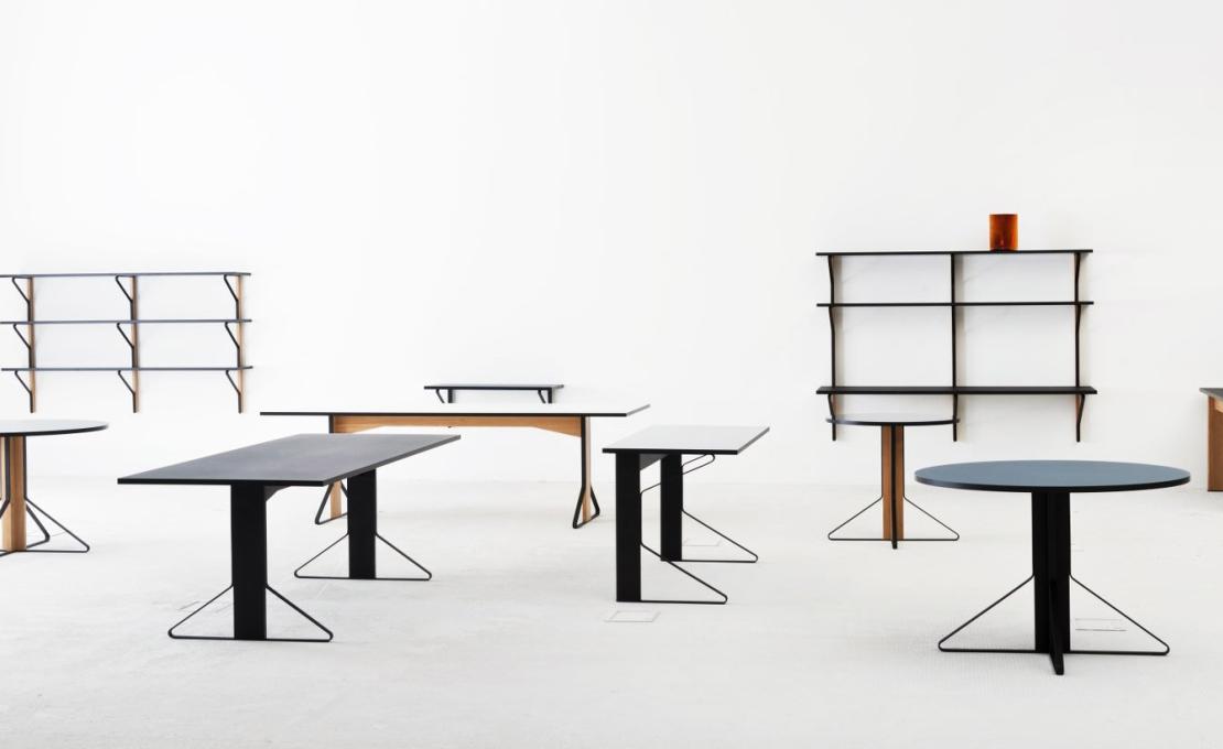 Консоль от фабрики Artek модель 285 031 02