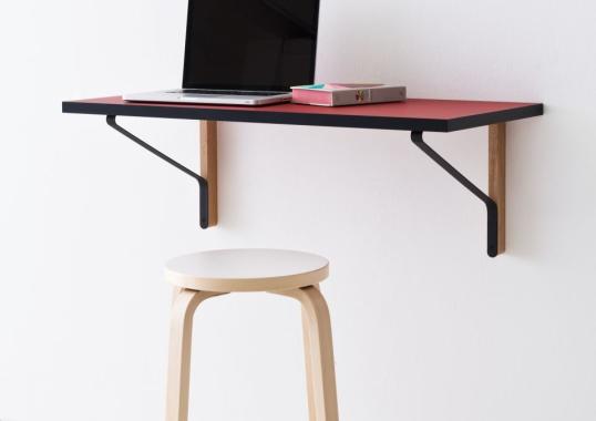 Консоль от фабрики Artek модель 285 031 02