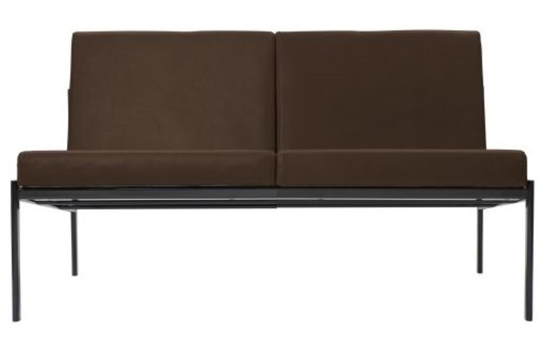 Диван от фабрики Artek модель 284 00