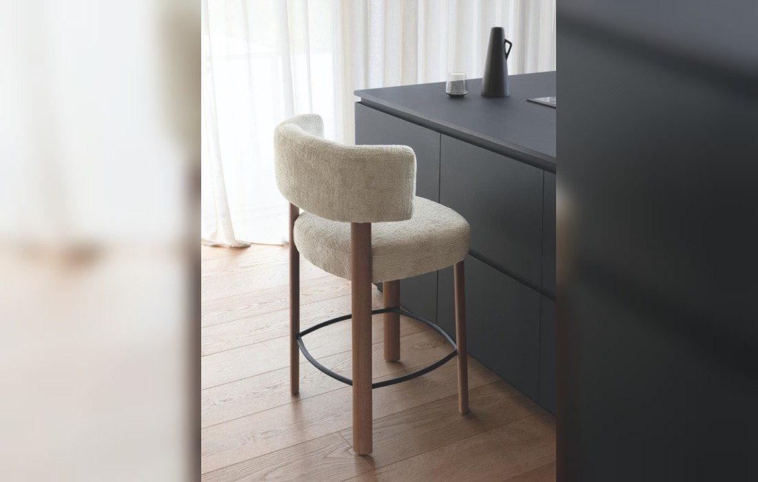 Барный стул GLEN фабрики Calligaris - дизайн Gino Carollo