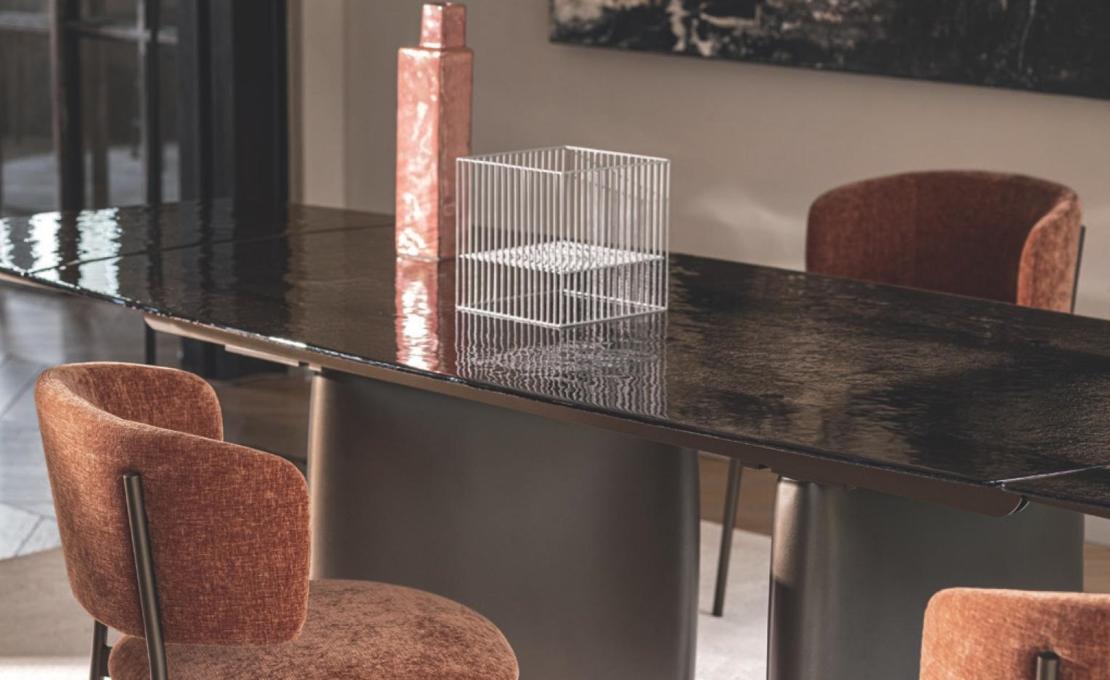 Стол RIVERSTONE фабрики Calligaris - дизайн Gino Carollo