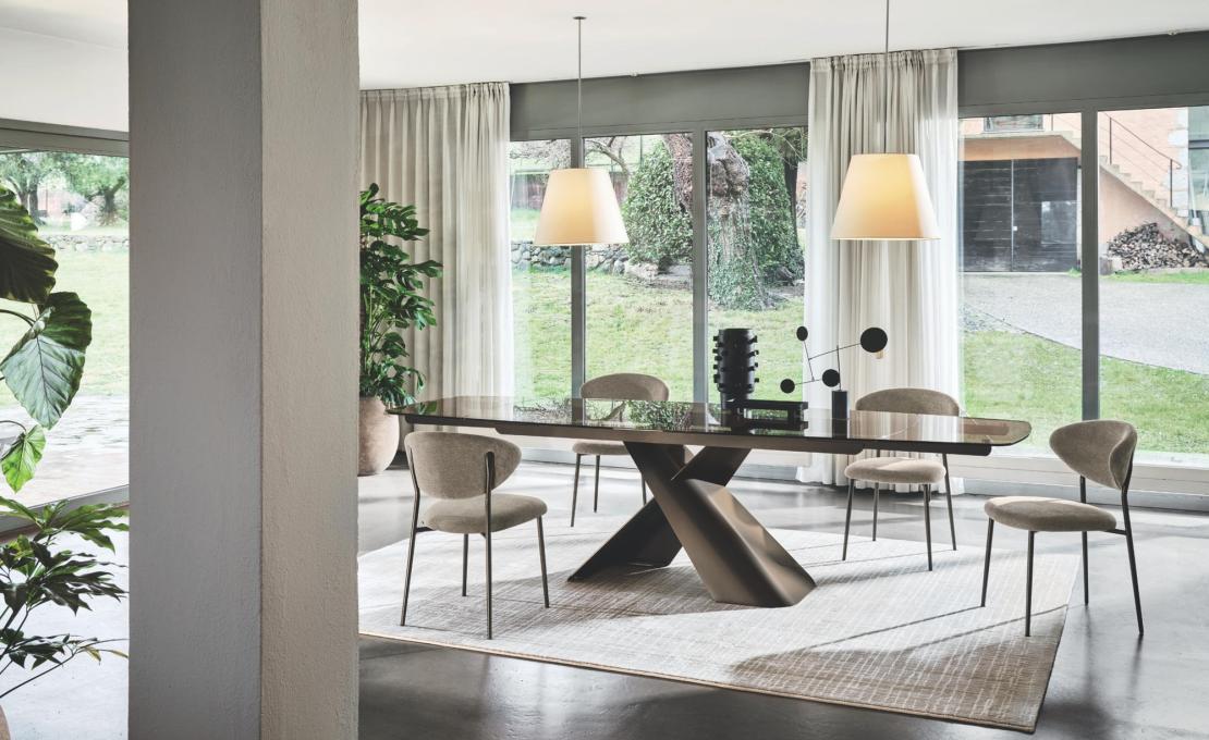 Стол AXIOM фабрики Calligaris - дизайн Studio Zest