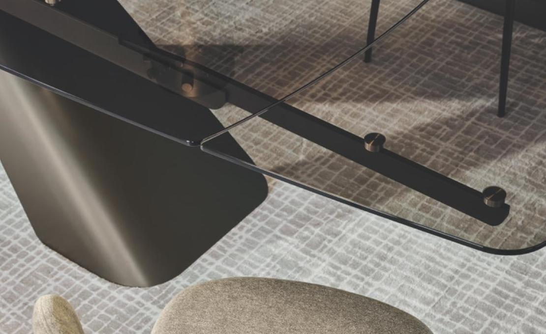 Стол AXIOM фабрики Calligaris - дизайн Studio Zest