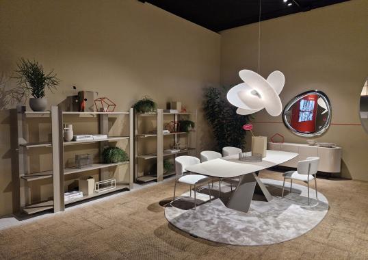 Стол AXIOM фабрики Calligaris - дизайн Studio Zest