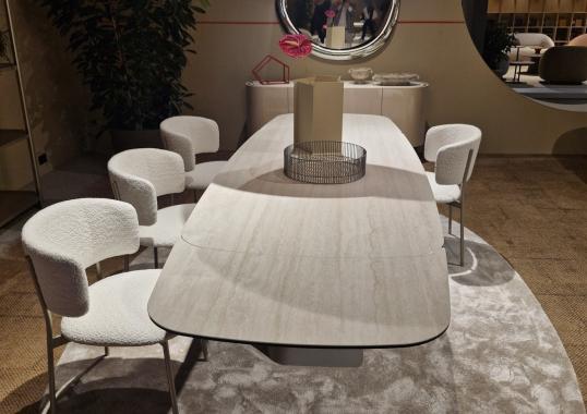 Стол AXIOM фабрики Calligaris - дизайн Studio Zest