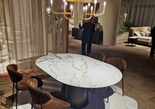 Стол TANGO фабрики Calligaris - дизайн Studio Zest