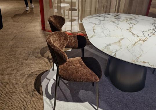 Стол TANGO фабрики Calligaris - дизайн Studio Zest