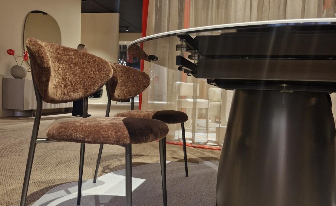 Стол TANGO фабрики Calligaris - дизайн Studio Zest