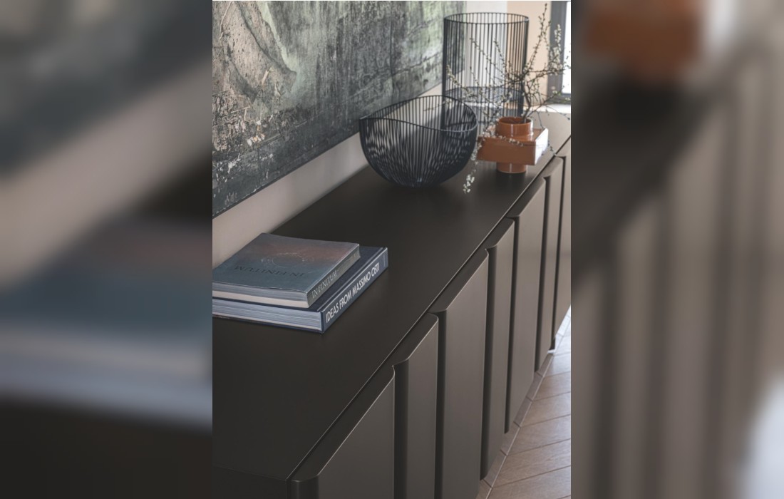 Комод модель BAMBÙ фабрики Calligaris - дизайн Michele Menescardi