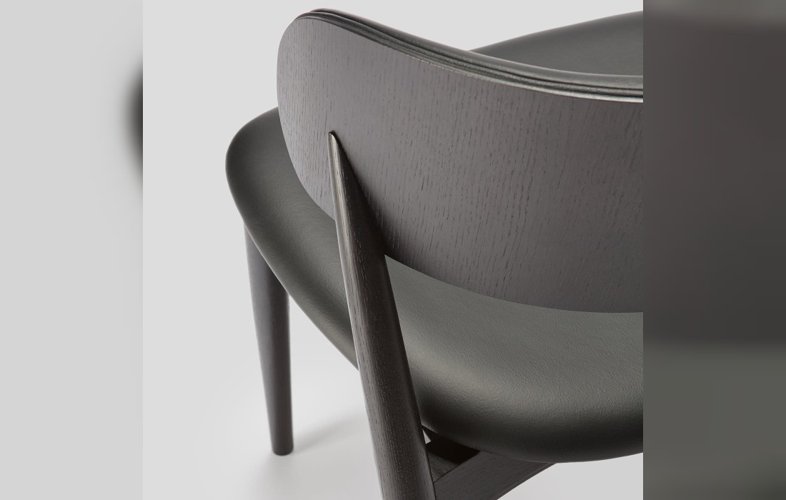 Стул от фабрики Livoni 1895 модель Duna Black
