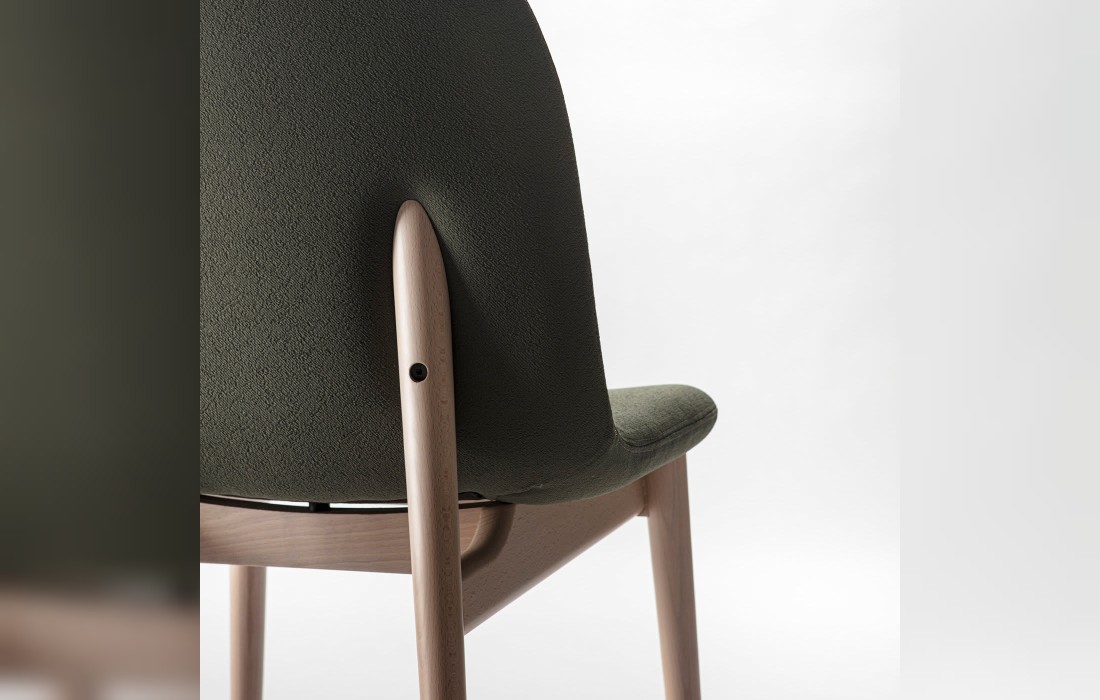 Стул от фабрики Livoni 1895 модель Mango Green