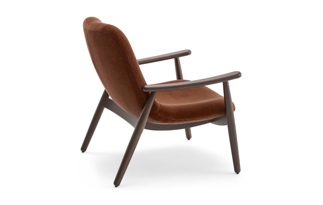 Кресло для отдыха от фабрики Livoni 1895 модель Torii-Lounge