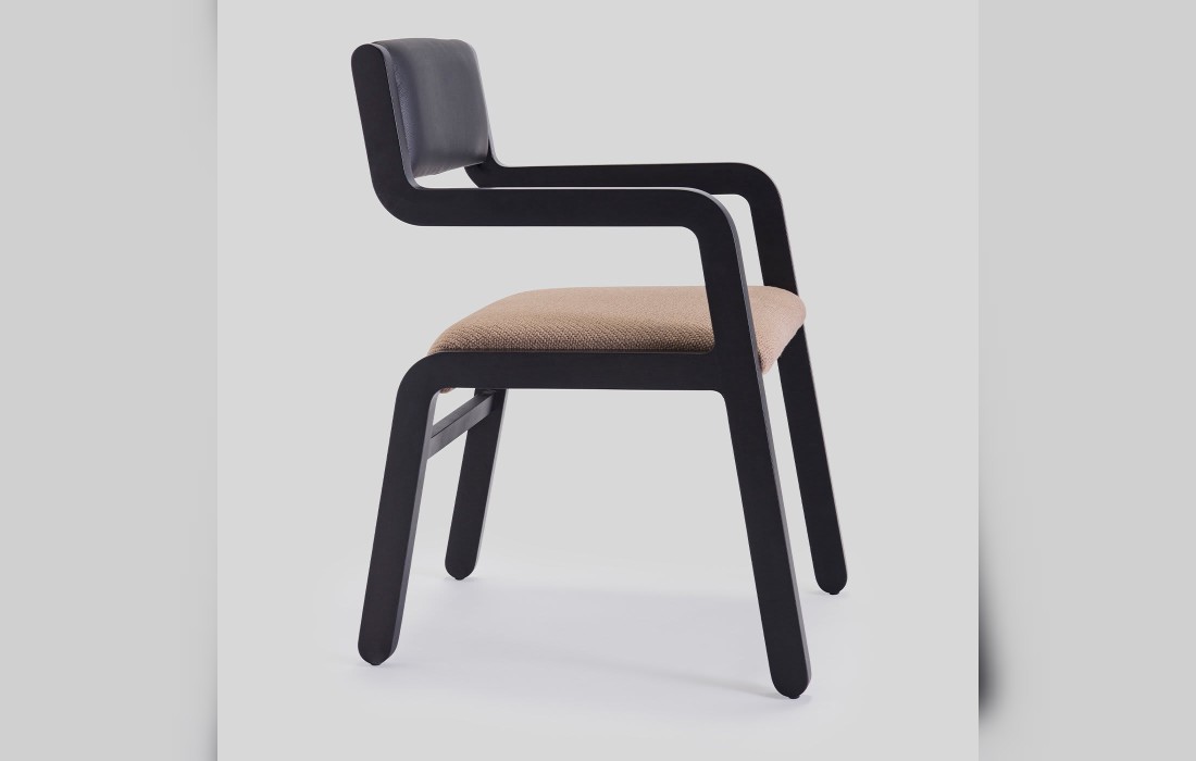 Стул от фабрики Livoni 1895 модель Moki Black