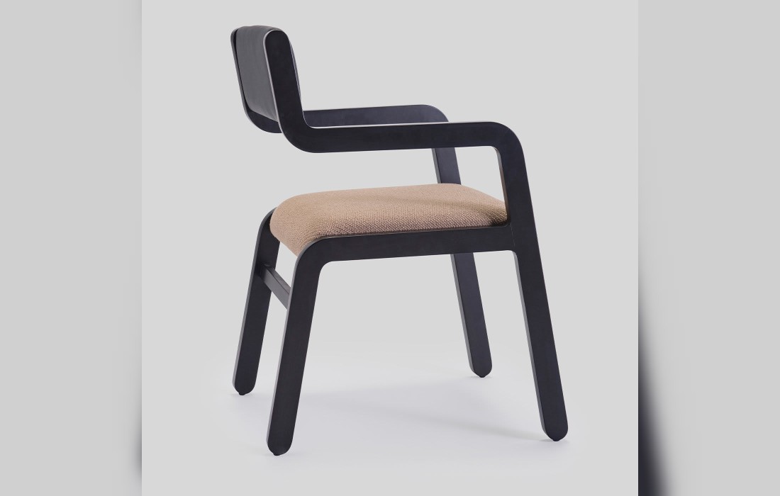 Стул от фабрики Livoni 1895 модель Moki Black