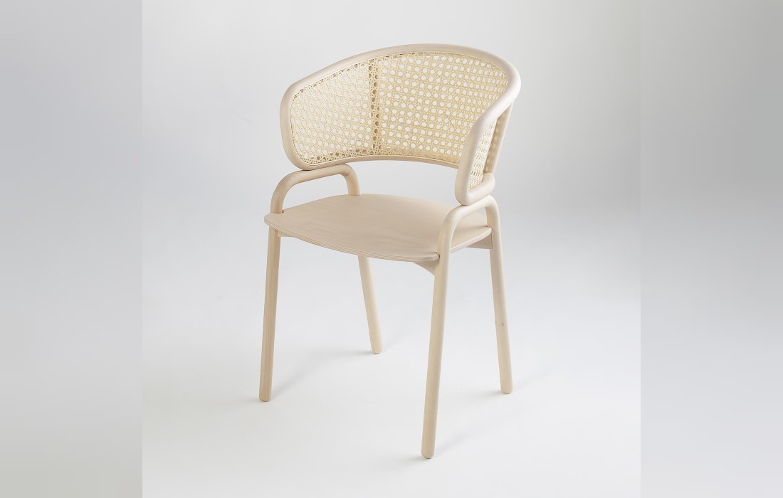 Стул от фабрики Livoni 1895 модель Frantz 881 Wood Chair