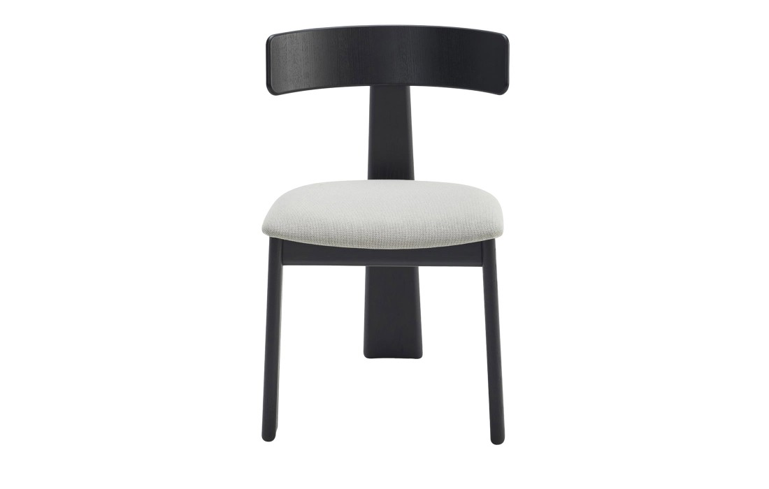 Стул от фабрики Livoni 1895 модель Theo Black Chair Balutto Associati Design