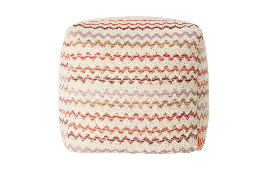 Уличная мебель от фабрики Missoni Home Collection модель Capri Cube Red  Pink Tones