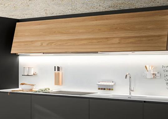Кухня Linea фабрики Composit