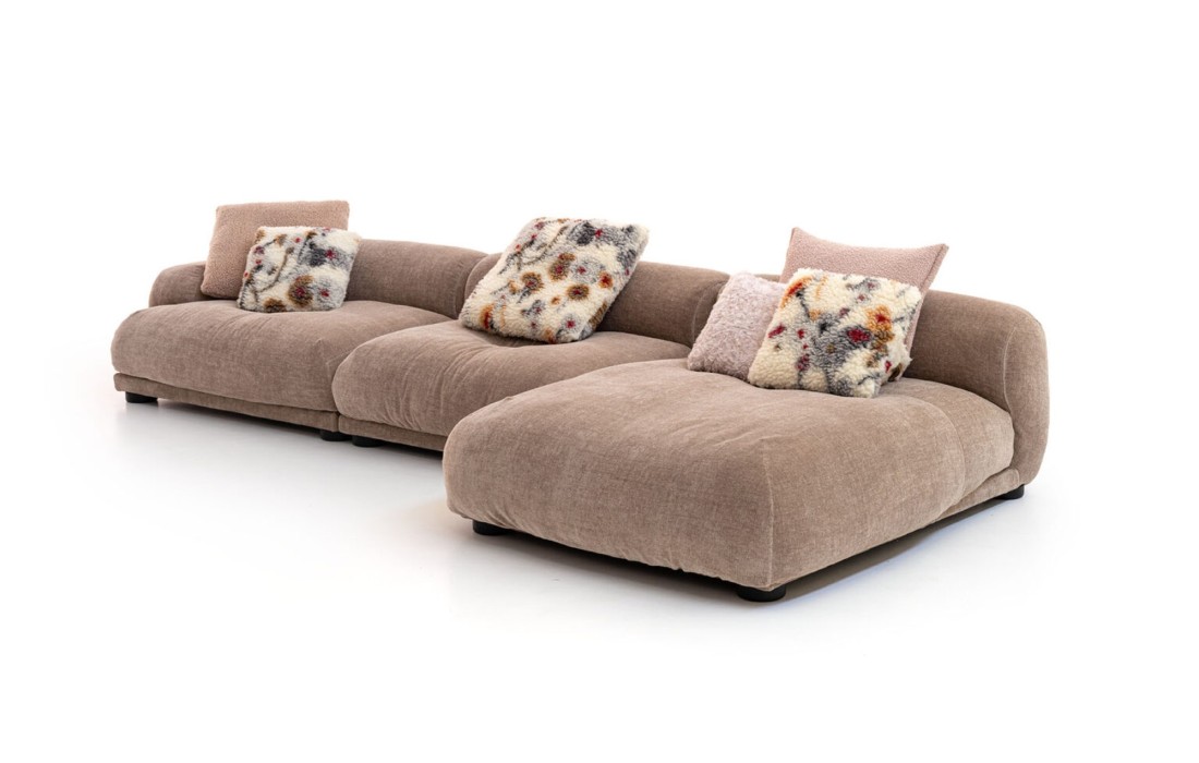 Диван модель Me-Time фабрики Moroso - дизайн García Cumini