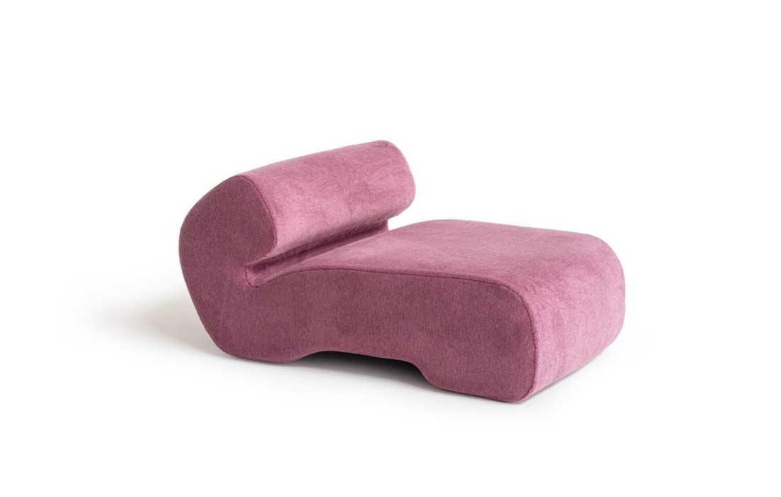 Кушетка модель Gruuve фабрики Moroso - дизайн Patricia Urquiola