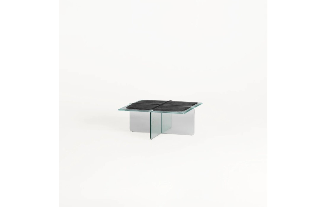 Стол модель Glacier фабрики Glas Italia - Patricia Urquiola
