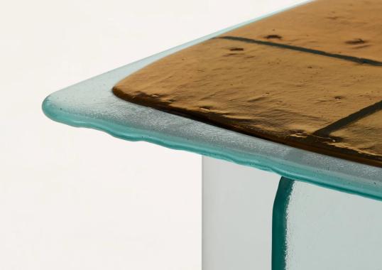 Стол модель Glacier фабрики Glas Italia - Patricia Urquiola