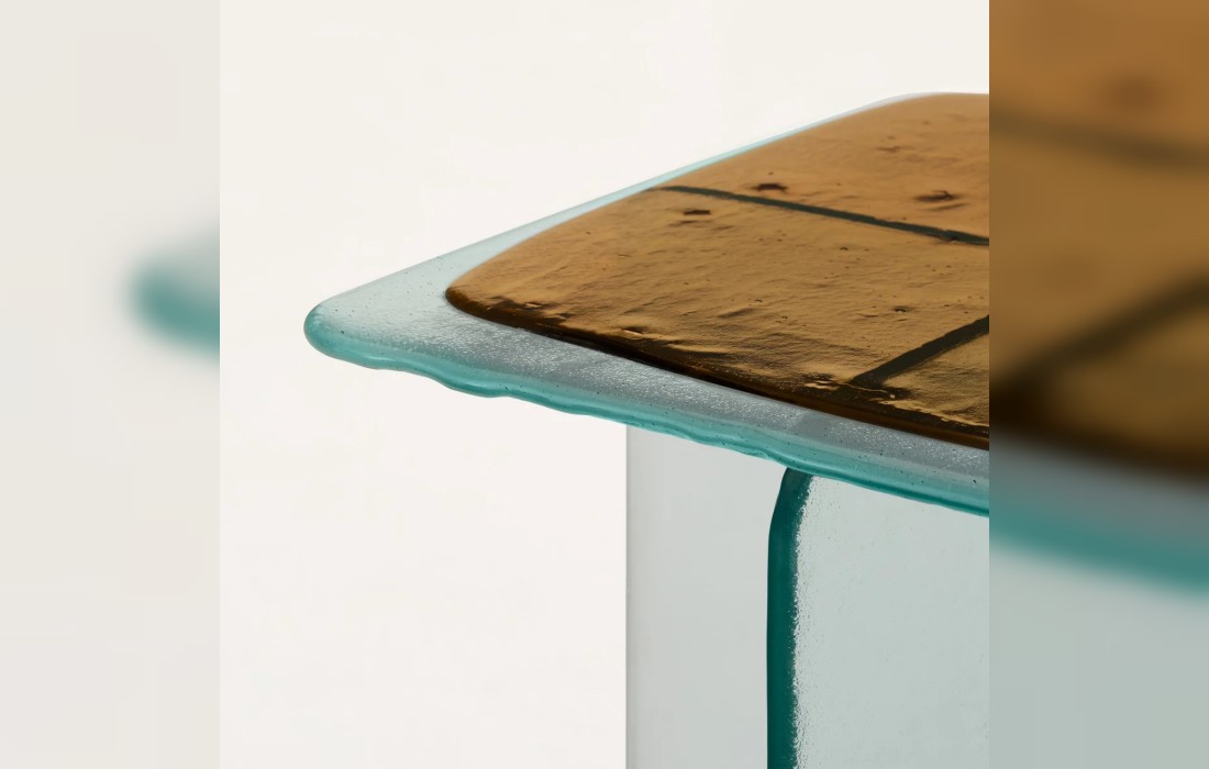 Стол модель Glacier фабрики Glas Italia - Patricia Urquiola