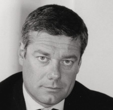 Pininfarina (Паоло Пининфарина) vs Snaidero