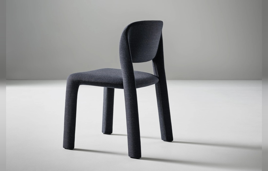 Стул модель Artemis фабрики Bonaldo
