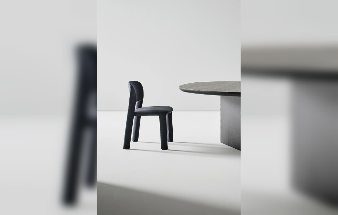 Стул модель Artemis фабрики Bonaldo